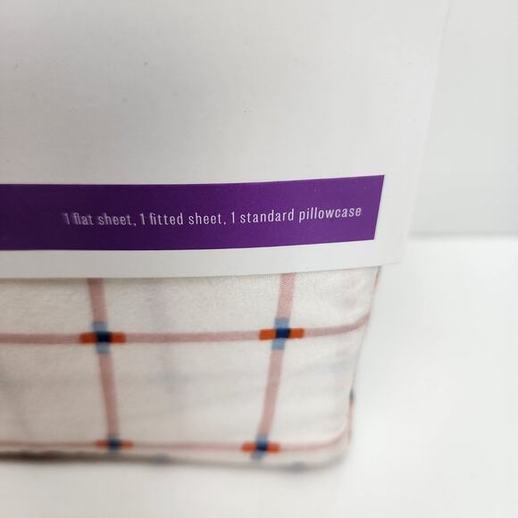 Target Room Essentials Microfiber Pink Grid Twin XL Sheet Set NWT - Picture 3 of 7